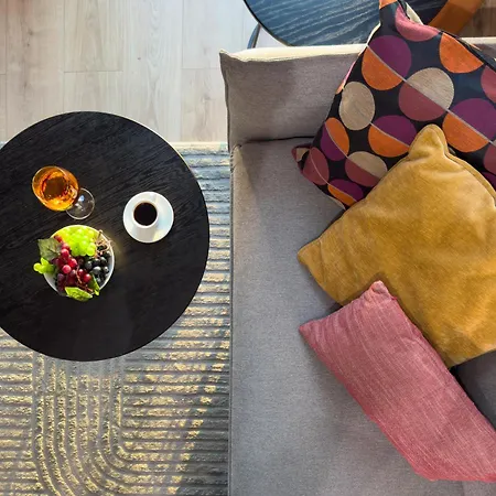 Urban Global Skyline 18th Floor No 02 Free Garage, Self Check-in, No Deposit * Katowice