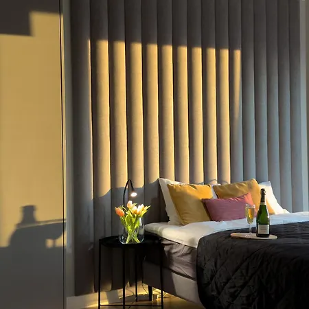 Apartament Urban Global Skyline 18th Floor No 02 Free Garage, Self Check-in, No Deposit *